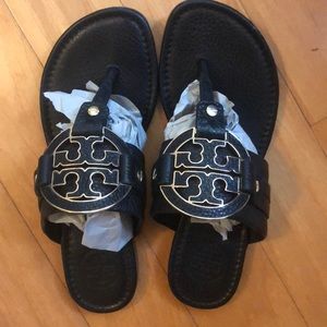 Practically new Tory Burch sandals, size 5!